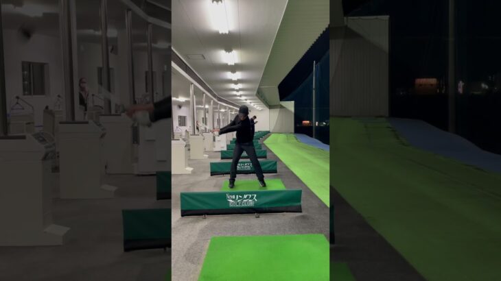 腰を回さず“胸”を回す。腰を回さず“胸”を回す。腰を回さず“胸”を回す#golf #golfswing #golflife #rorymcilroy