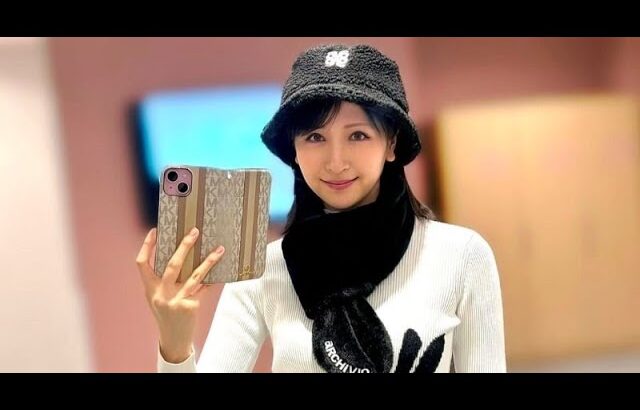 B1- 横山ルリカ、ミニ丈ウエア姿でラウンド報告「映えファッションでナイスショット」「ほんとスイングがキレイ」